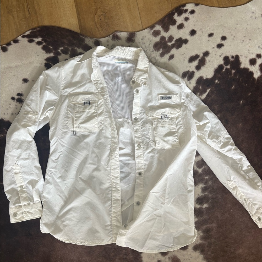 Columbia White Casual Button Down Shirt